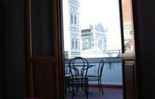 Hotel Medici Florence - Photo2
