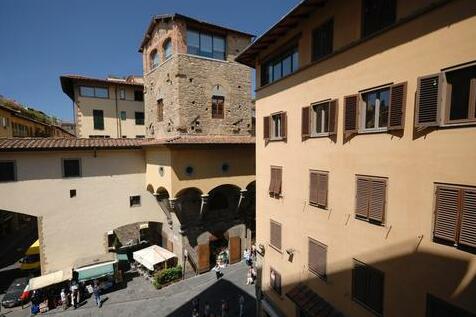 Hotel Pitti Palace al Ponte Vecchio - Photo2