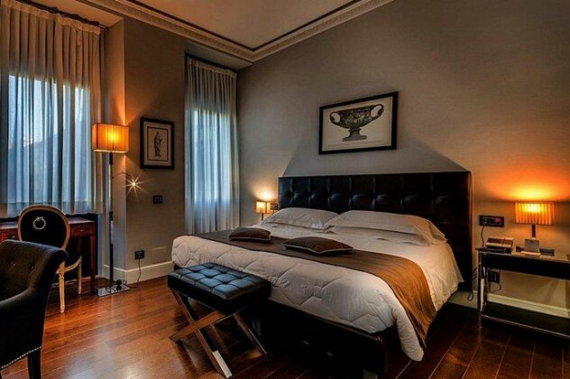 Hotel Roma Florence