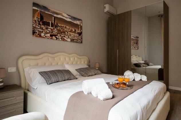 Silver Novella Luxury Apartment - Centro Storico - Photo5