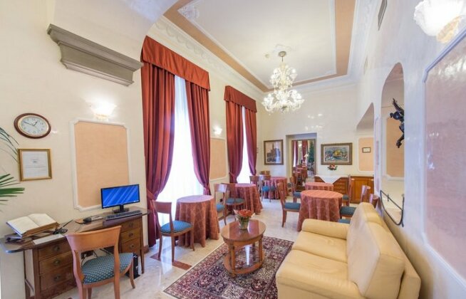 Strozzi Palace Hotel - Photo2