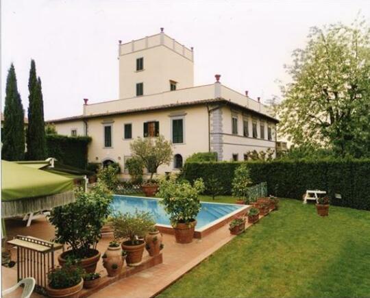 Villa Florentia