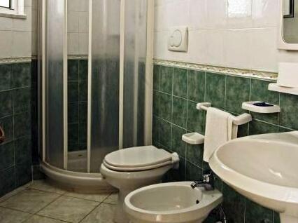 Aparthotel Villa Marinu - Photo2