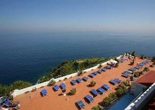 Hotel Blu San Leon - Photo2