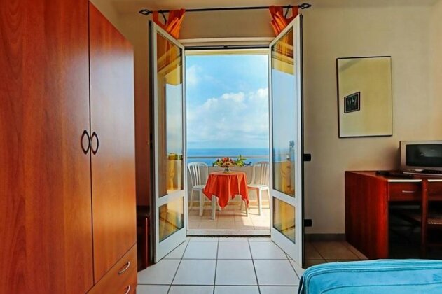 Hotel Villa Rita Forio - Photo4