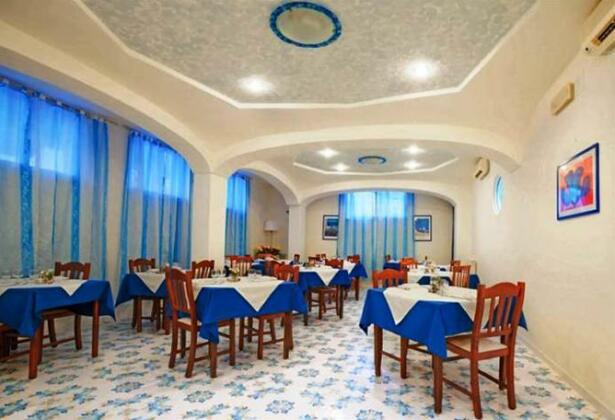 Iris Hotel Forio - Photo2