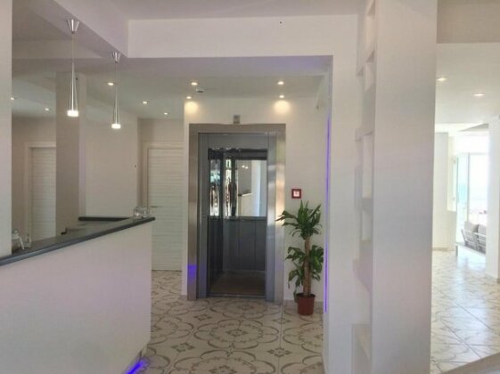 Klaton Beach Hotel - Photo4