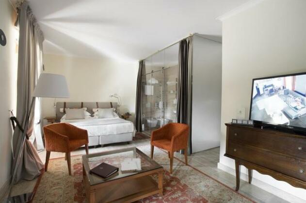 Augustus Hotel & Resort - Photo5