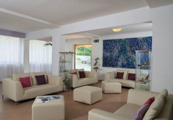 Crystal Sea Hotel - Photo3