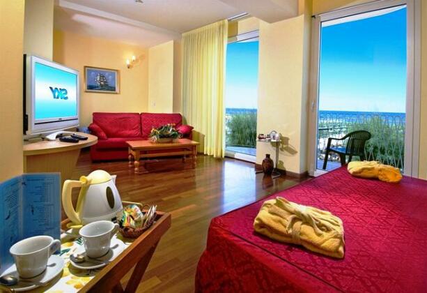 Hotel Resort Marinella - Photo2