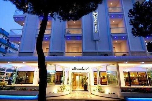 Hotel Antonella & Mael - Photo4