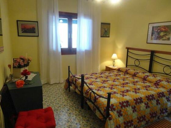 Apartments Mikros - Photo3