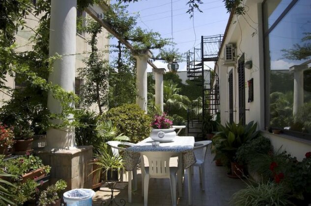 B&B Cactus - Photo2