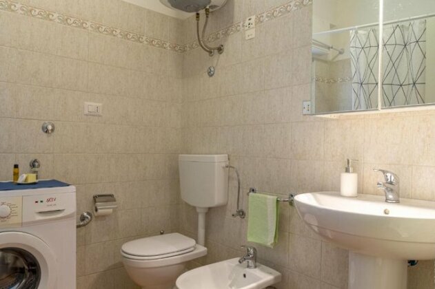 Tyche Apartment - Photo4