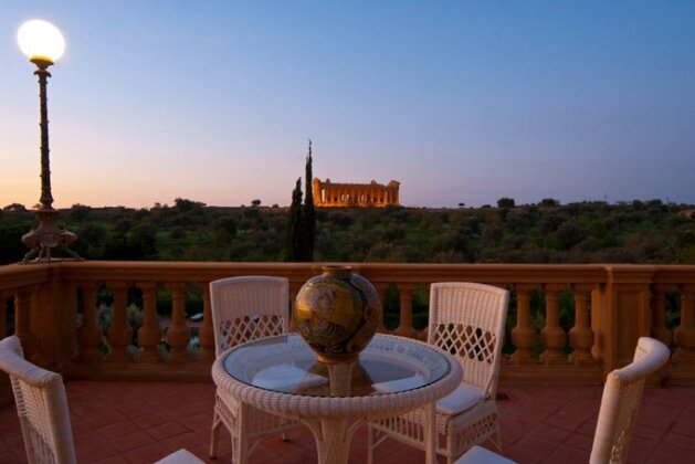 Villa Athena - Photo2
