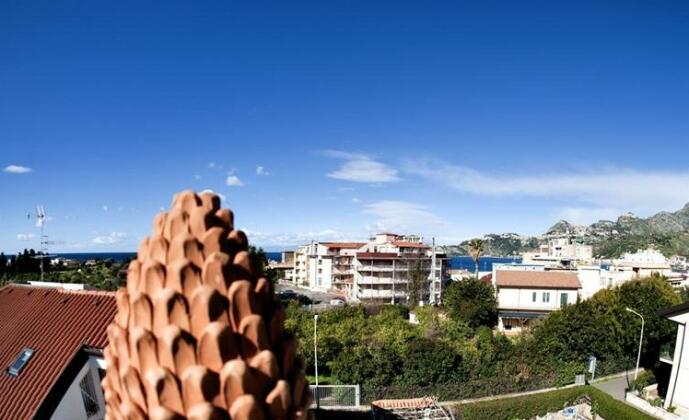 Villa Santantonio Giardini Naxos