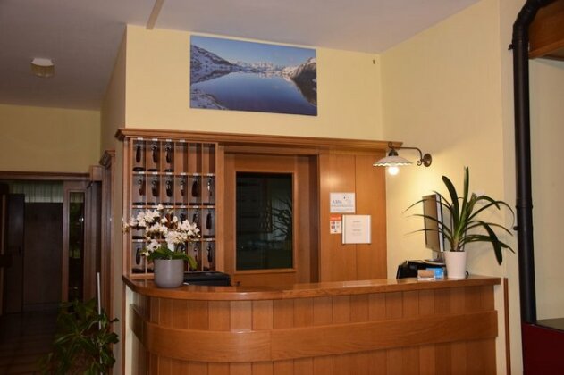 Hotel Ferrari Giustino - Photo3