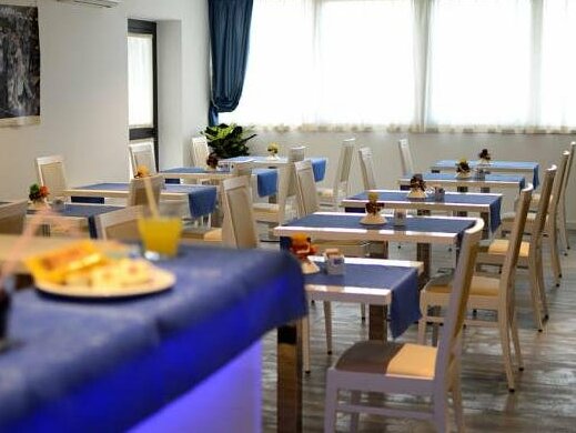 Aparthotel Tiziano - Photo4