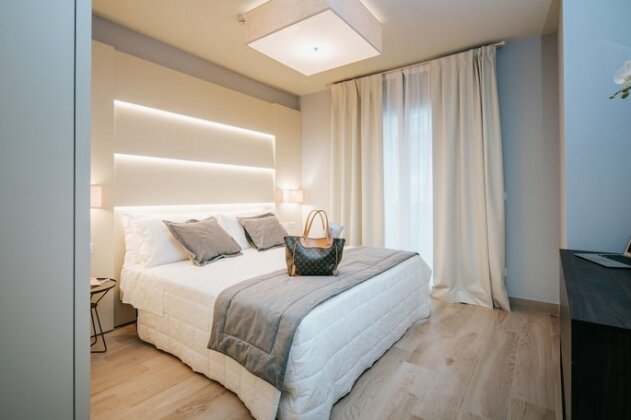 Aparthotel Touring - Photo4