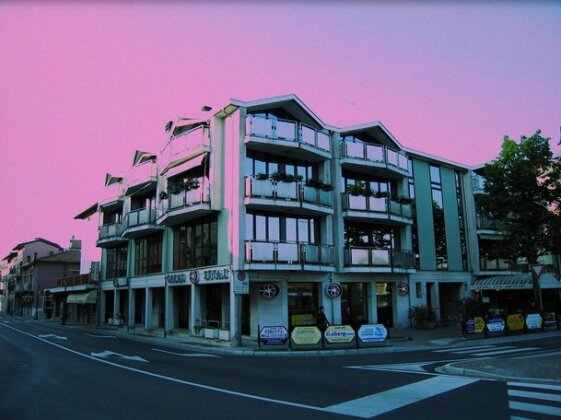 Euro Meuble - Photo3