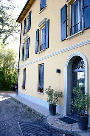 Residence Alle Scuole Country House - Photo4