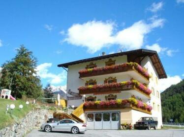 Hotel Alpenfriede Graun im Vinschgau