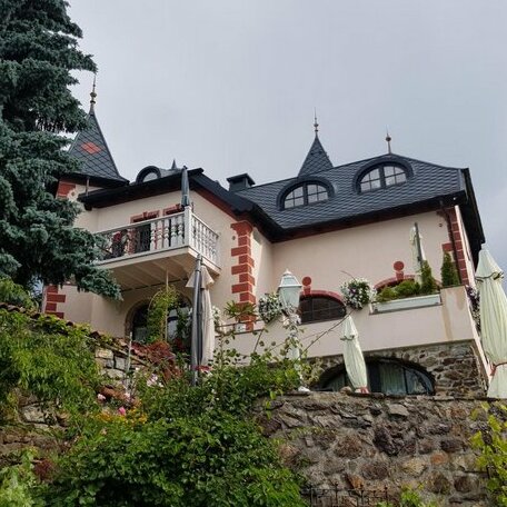 Hotel Schloesschen am See - Photo5