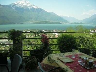 Alto Lago di Como - Photo3