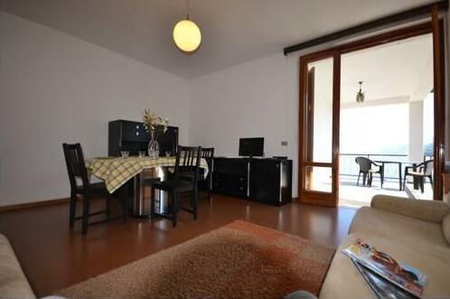 Gravedona Apartments - Photo2