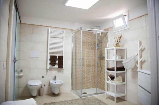 Myr Apartment - Photo4