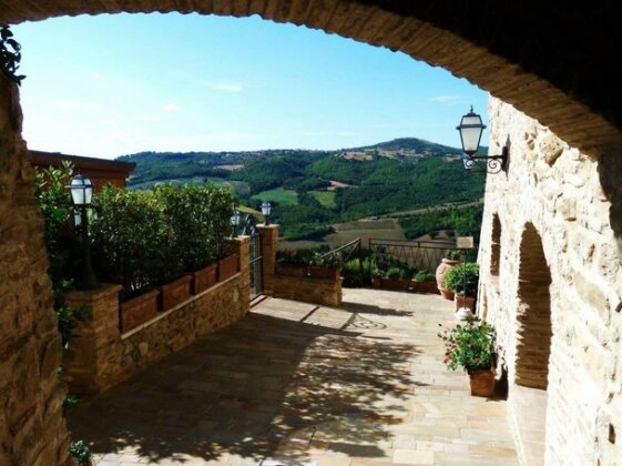 La Locanda Del Prete Gualdo Cattaneo - Photo2