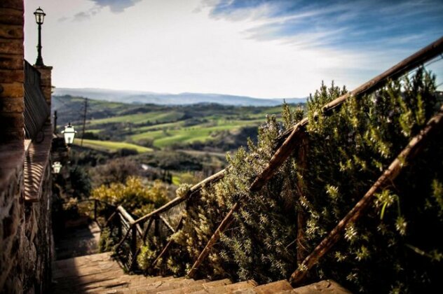 La Locanda Del Prete Gualdo Cattaneo - Photo3