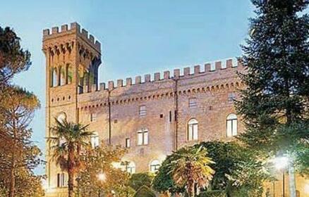 Torre Dei Calzolari Palace Hotel Gubbio
