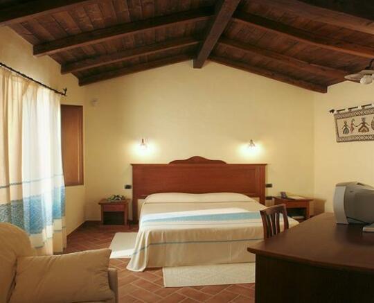 Hotel Giardino Corte Rubja - Photo4
