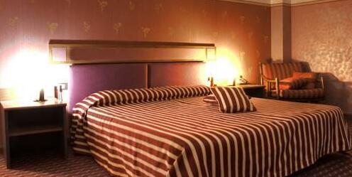 Janas Hotel - Photo4
