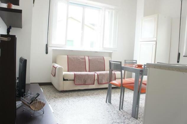 Casa Flora Imperia - Photo2