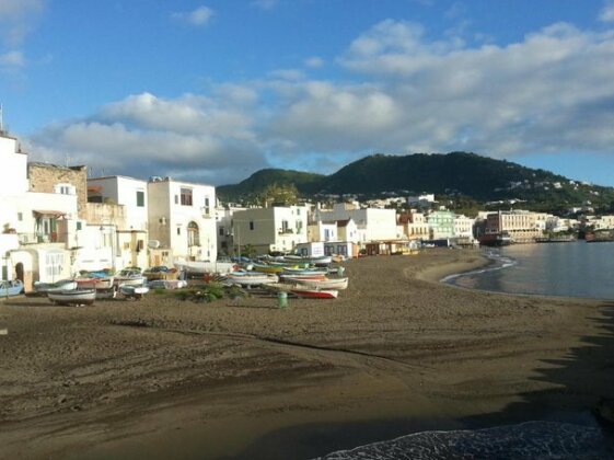 Ischia Ponte romantic apartment in the historical center and near the sea