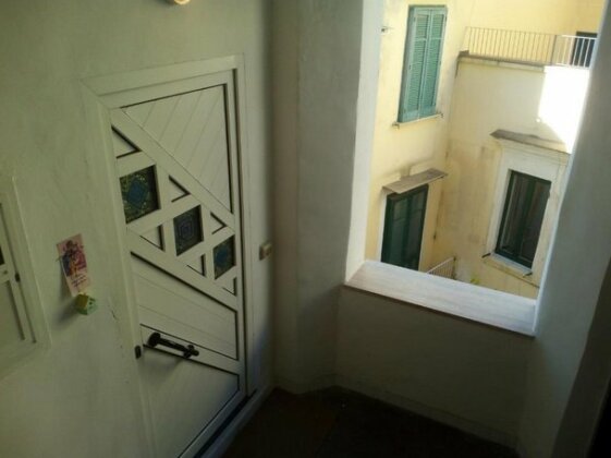 Ischia Ponte romantic apartment in the historical center and near the sea - Photo4