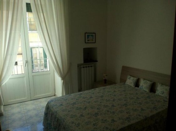 Ischia Ponte romantic apartment in the historical center and near the sea - Photo5