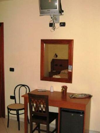 Hotel Ristorante La Decanata - Photo3