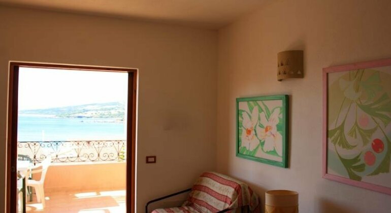 Appartamenti Isola Rossa - Photo3