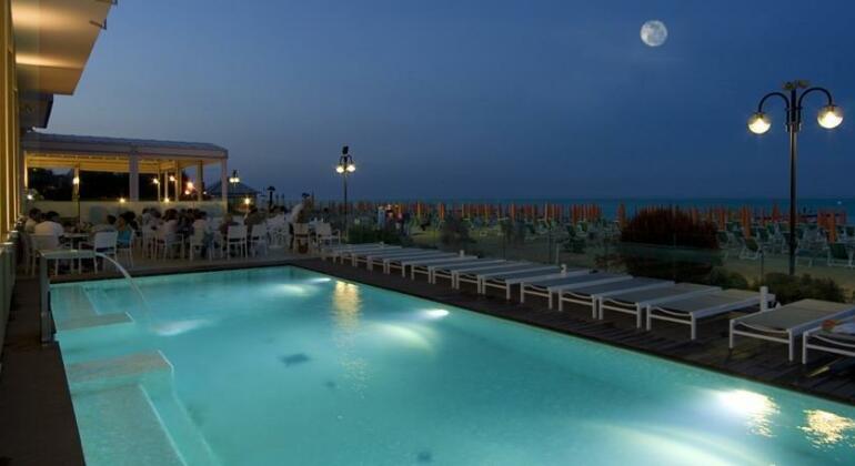 Hotel Ancora Jesolo - Photo2
