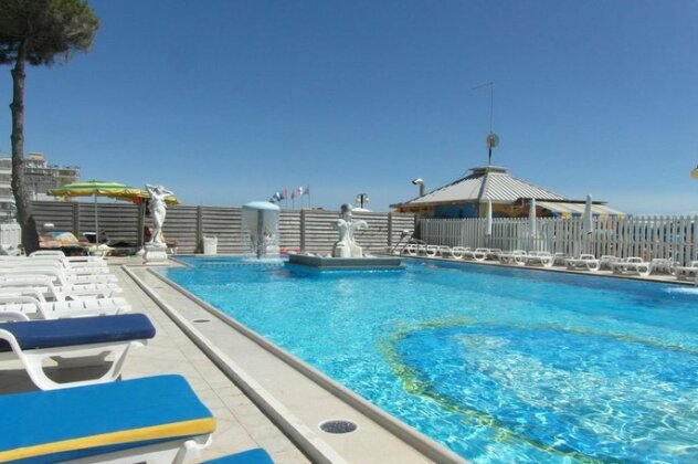 Hotel Carlton Jesolo - Photo3