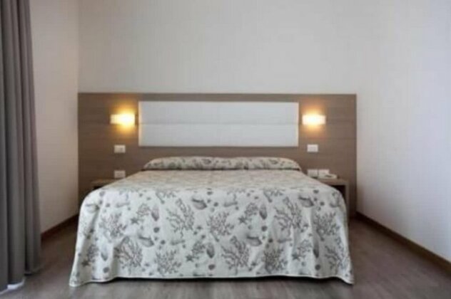 Hotel Columbia & Ninfea - Photo5