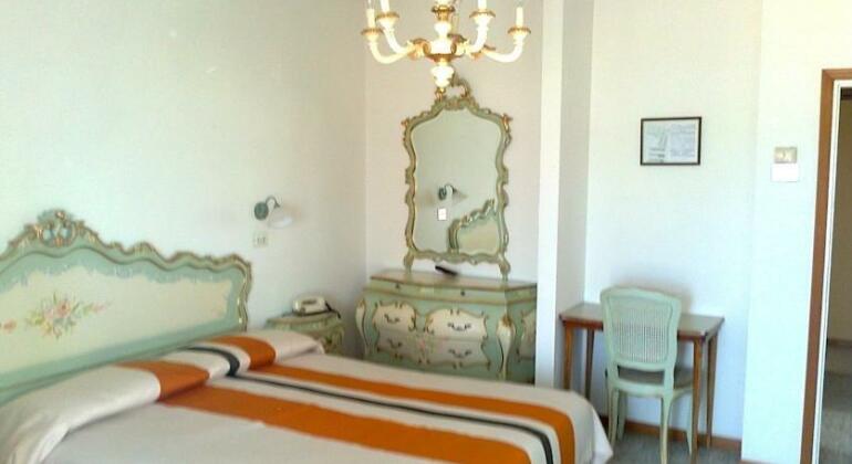 Hotel Continental Jesolo - Photo4