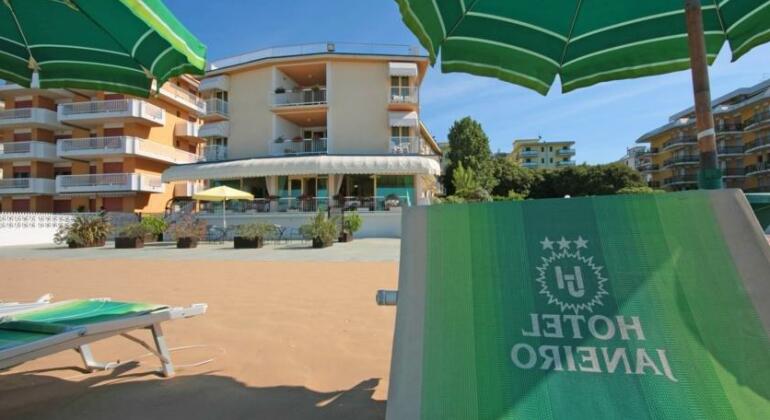 Hotel Janeiro Frontemare - Photo2