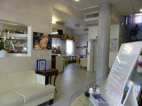 Hotel Madison Jesolo - Photo2