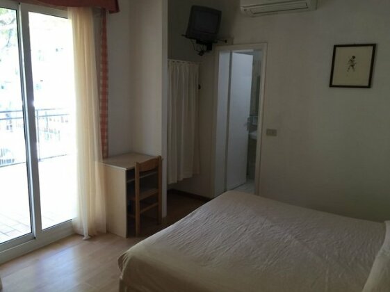 Hotel Marlisa Pier - Photo5