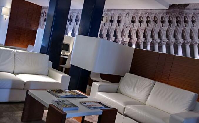 Hotel Orient & Pacific - Photo5