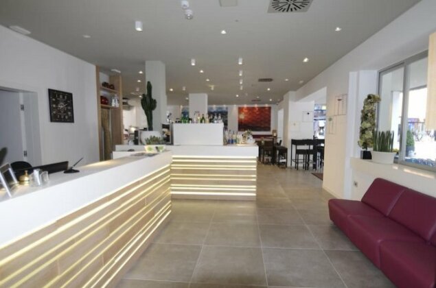 Hotel Piccadilly - Photo2
